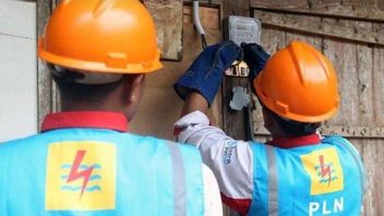 1,180 من سكان بابوا الغربية وجنوب غرب بابوا يتلقون المساعدة في تركيب كهرباء جديدة
