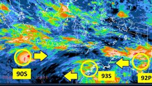 BMKG: Waspadai Hujan Lebat di Jateng Dampak Bibit Siklon Tropis 90S