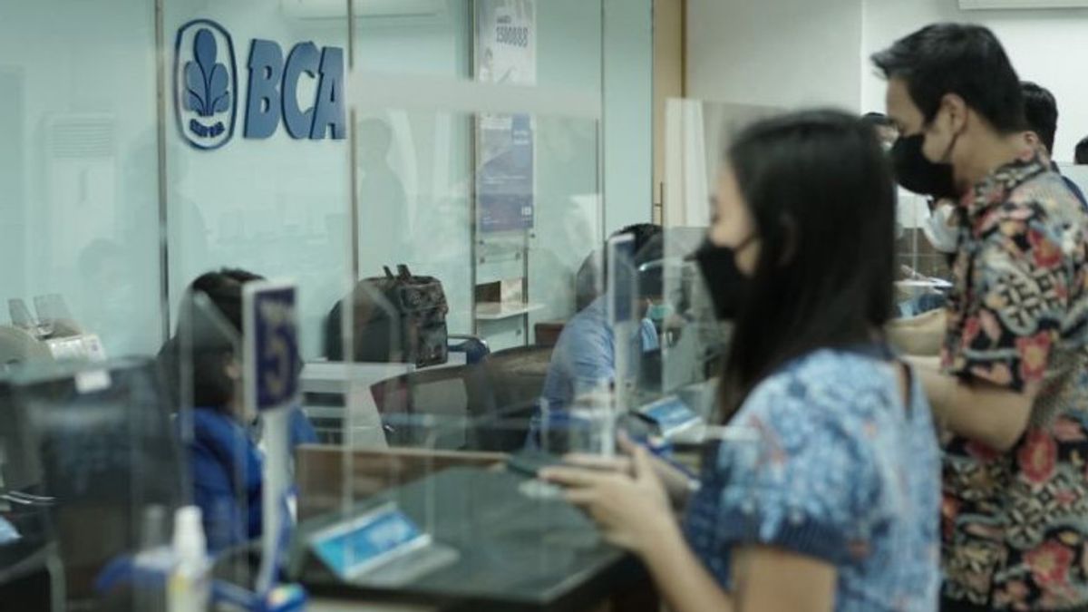 BCA تستعد للنقد بقيمة 68.80 تريليون روبية إندونيسية خلال شهر رمضان وعيد الفطر 2024