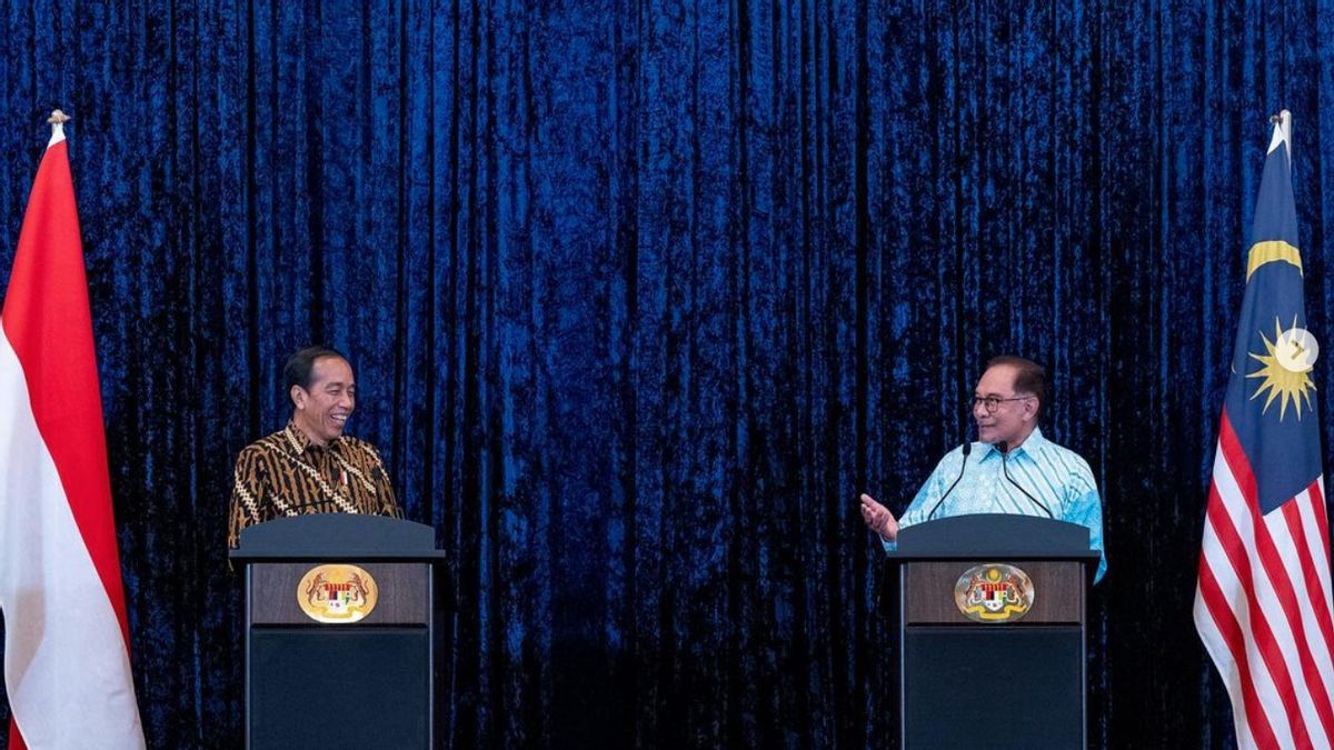 Anwar Ibrahim Asks For Opposition Not To Politize RI-Malaysia Relations