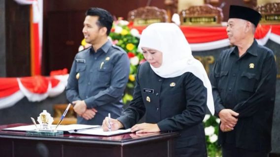 Airlangga Bakal Bertemu Khofifah-Emil Dardak Sore Ini, Bahas Pilgub Jatim