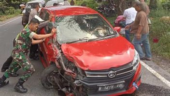 ミニバスの運転手は制御を失い、テマングンで連続した事故が発生