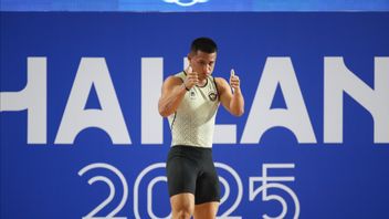 Rizki Juniansyah remporte l’or aux Jeux de l’Asie du Sud-Est de 2025, bat le record du monde