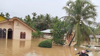 洪水で水没したナガンラヤアチェの3つの村
