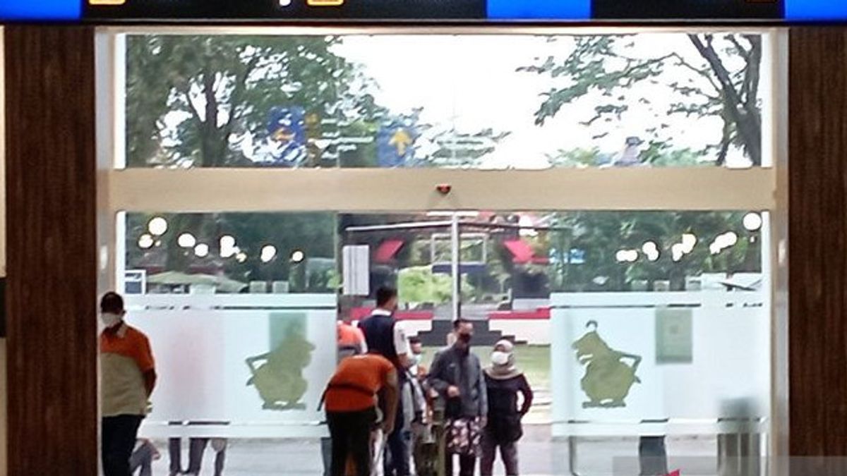 Kedatangan Pemudik di Terminal Bus Purwokerto Terpantau Masih Landai
