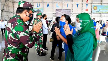 The TNI Commander Accompany President Jokowi Gathering With The Family Of KRI Nanggala-402 Soldiers