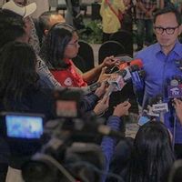 Pemda Kunci Tangani Pandemi: Satu Alasan yang Cukup untuk Sudahi Glorifikasi Konflik Politis Antara Kepala Daerah