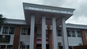 Brisant 34 Comptes à La Banque Maluku Et Causant Des Pertes De IDR 1,213 Milliards, Ces 2 Auteurs Ont été Condamnés à Diverses Peines