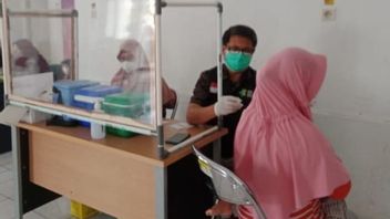 在Cianjur，第一剂COVID-19疫苗接种已惠及190万受助者