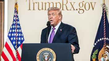 特朗普全球关税10%被24个州起诉