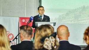 Menteri Kebudayaan Fadli Zon Dorong Investasi di Sektor Budaya dalam Indonesia–Poland Business Forum