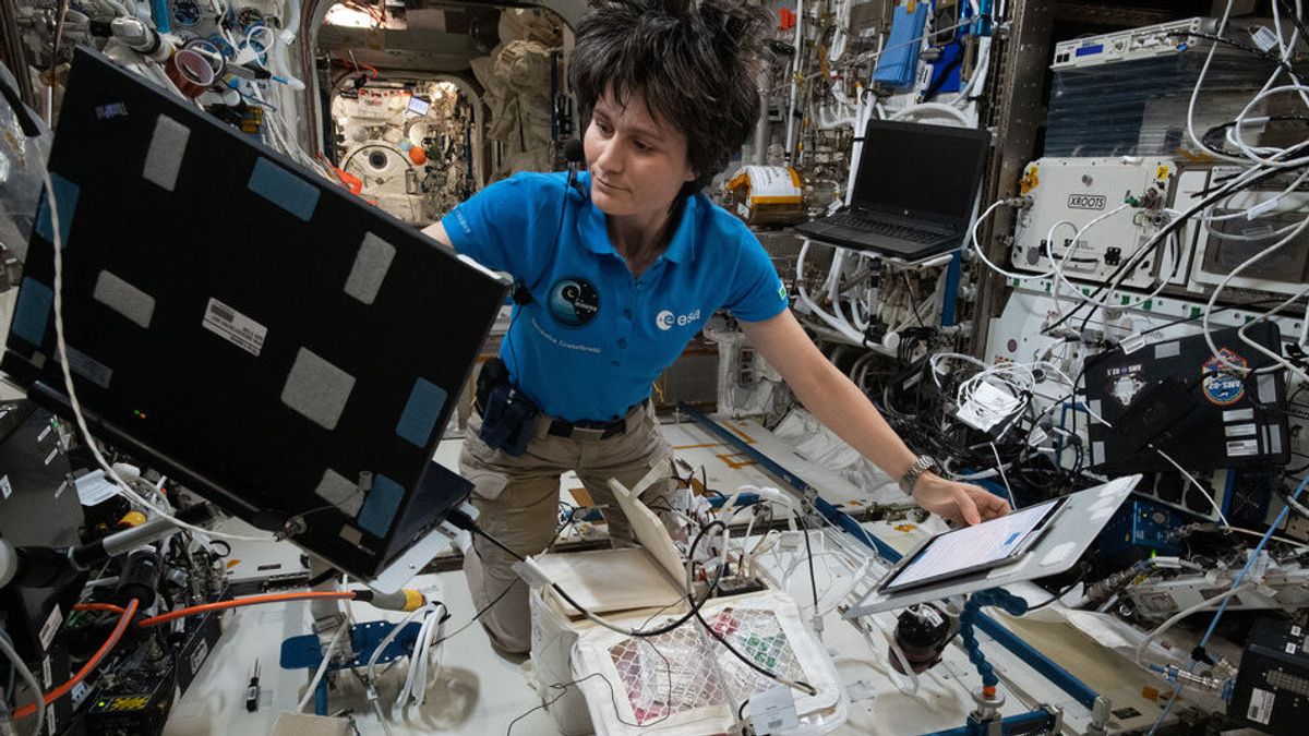 Samantha Cristoferri Jadi Komandan ISS Pertama yang Menginspirasi Gadis-gadis Muda di Bidang  Sains