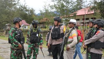 TNI-Polri على أهبة الاستعداد لدورية المدينة، KKB أهداف لقتل 19 شخصا في بابوا إيلاغا