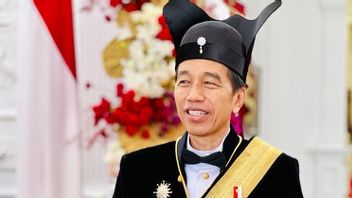 Ageman Songkok Sikepan Ageng的含义,Jokowi在印度尼西亚共和国78周年纪念仪式上穿的传统服装