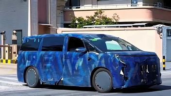 Denza prépare D9L, MPV haut de gamme avec des technologies sophistiquées