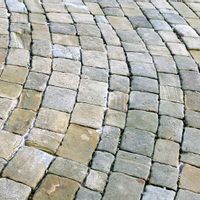 Mengetahui Beda Cobblestone dan Paving Block