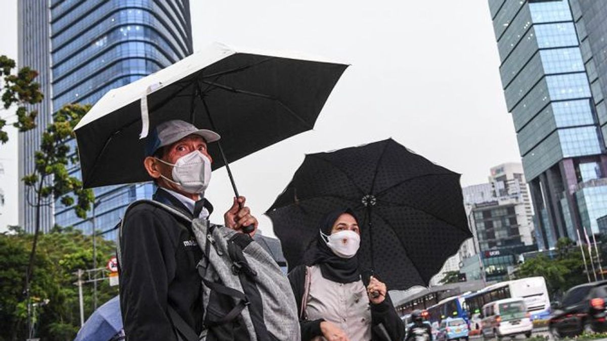 空挺部隊は!BMKGジャカルタが木曜日に雨が降ると予測