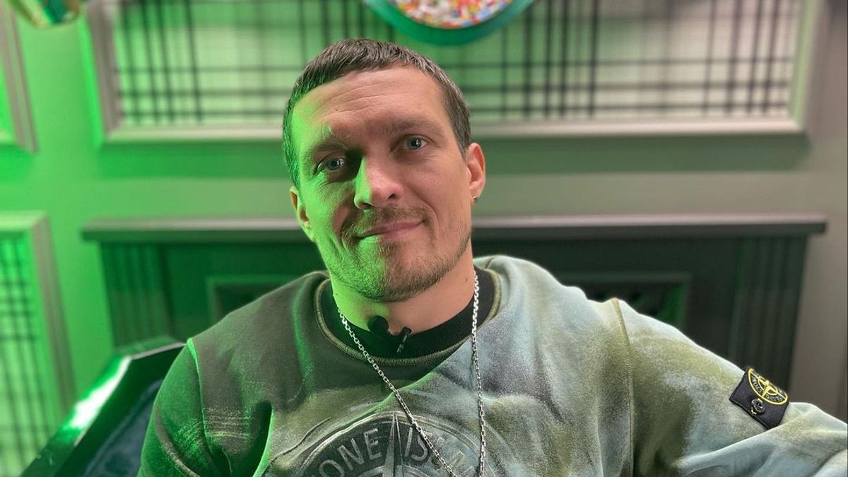 Garang In The Ring, Boxer Oleksandr Usyk Cries While Remembering His Father