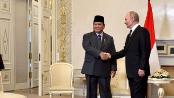 President Prabowo Welcomed Putin At The Konstantine Novsky Palace