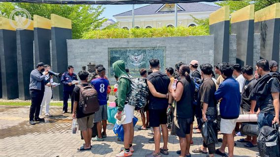 カンボジア王国大使館、オンライン詐欺シンジケートの元WNI 3,159人の帰国を促進