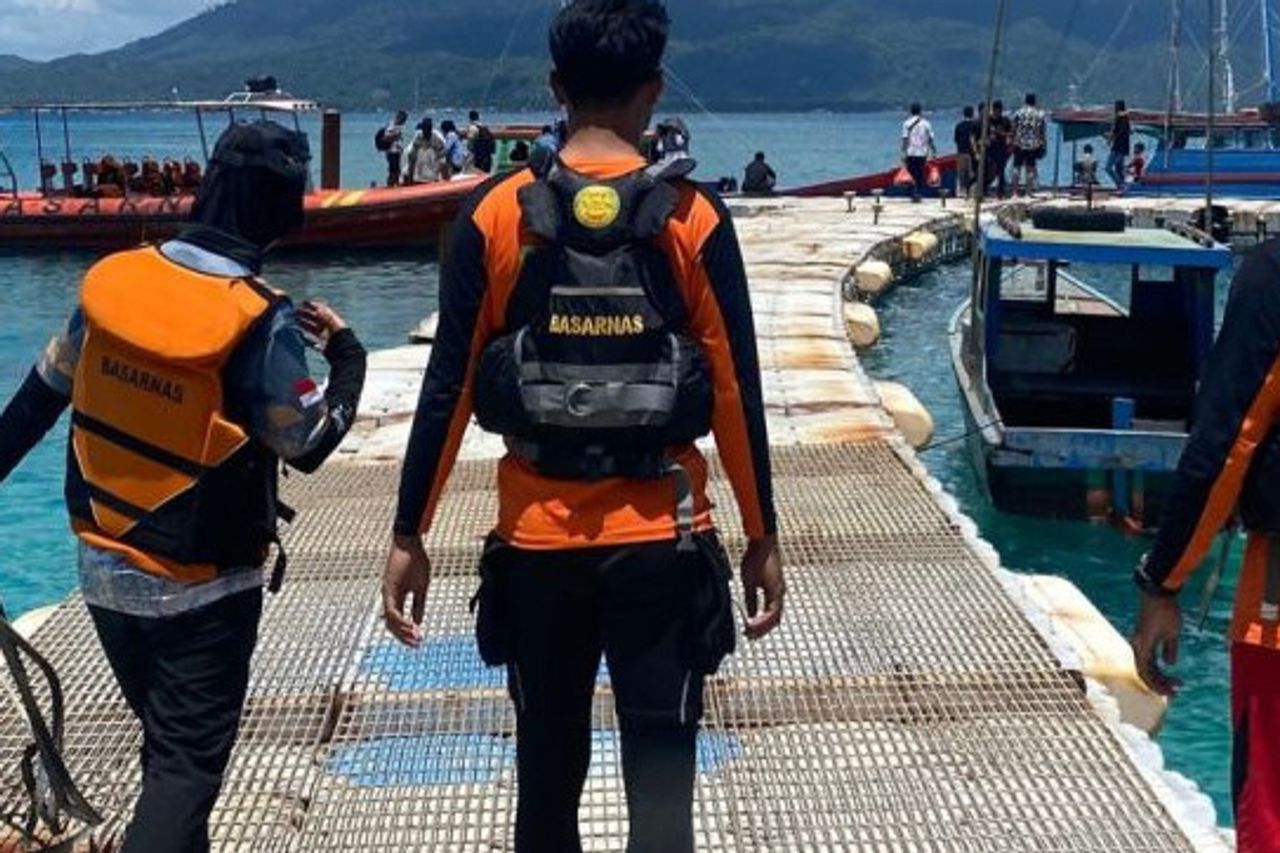 バサルナス、ナトゥナのインドネシア最外島の人員に警告