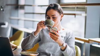 Ngopi Tanpa Khawatir, Ini Cara Ampuh Kurangi Efek Kafein