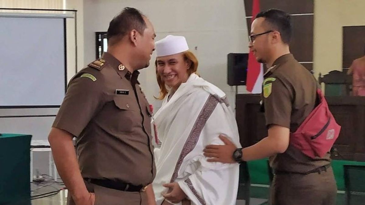 West Java Police Investigator To Bahar Bin Smith's House, Police Headquarters: Nothing Special