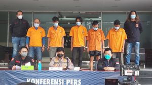 Polisi Ringkus Komplotan Perampok yang Gasak Rp140 Juta Dari Toko Elektronik di Depok