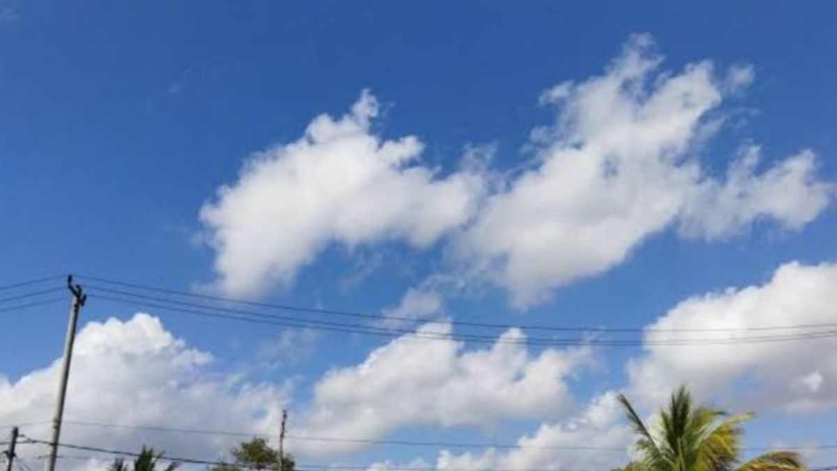 La météo d'aujourd'hui : La plupart des régions d'Indonésie connaissent beaucoup de nuages