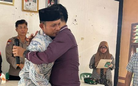 Berakhir Damai Tanpa Jalur Hukum, Ketua RT yang Bubarkan Ibadah di Bandar Lampung Berpelukan dengan Pihak Gereja