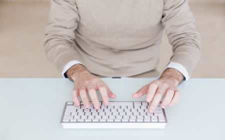 Cara Membuat Pedang di Keyboard: Ikuti Panduan Sederhana Ini