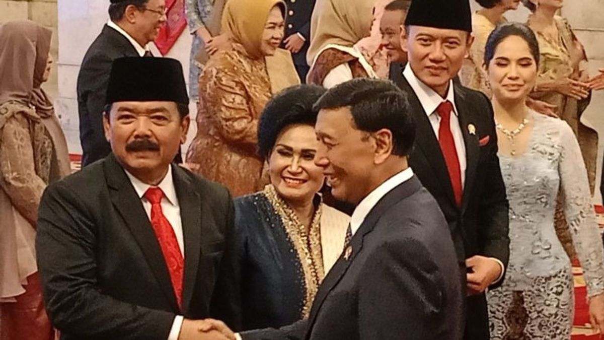 Hadi Tjahjanto veut garder la situation favorable pour le président jusqu’à ce qu’il rencontre Mahfud MD