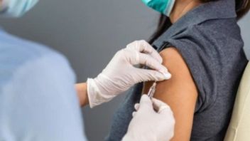 Enregistrer Oui, Les Mères Qui Allaitent Reçoivent Le Vaccin Contre La COVID-19 En Toute Sécurité