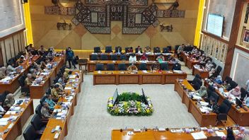 Commission IX Of The House Of Representatives Holds A Working Meeting On Decision Making Of The Health Bill