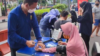 Welcoming Bhayangkara Day, Surakarta Police Hold Vaccines In CFD Area