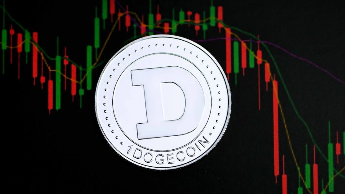 <i>Whale</i> Ini Mengirim Lebih dari 2 Miliar DOGE ke Binance, Mau <i>Dump</i>?