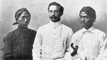 حدث اليوم التاريخي، 31 مارس 1913: حل Indische Partij من قبل هولندا