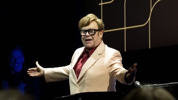 Khawatirkan Perusahaan AI, Elton John dan Ratusan Pekerja Kreatif Kirim Petisi ke PM Inggris