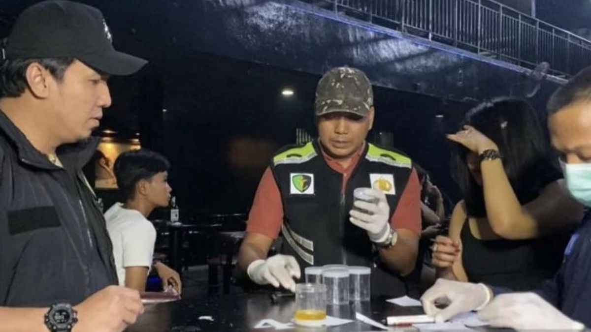 Raids 3 Nightclubs In Riau, Police Secure 16 Visitors Positive For Amphetamine-Metamphetamine