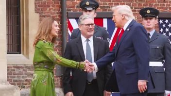 イギリス首相、米イラン停戦を祝うため中東に飛ぶ