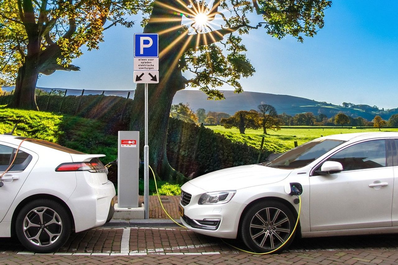 5 LFPバッテリーとニッケルバッテリーの違い、ジブランはカワプレスデベートで言及しました