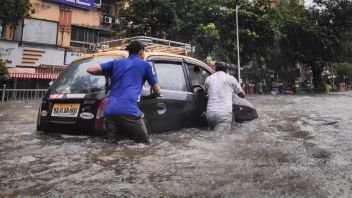 13 Orang Tewas, 4,5 Juta Lainnya Terdampak Banjir Bangladesh 