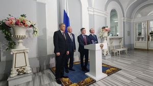 ロシア代表団は、今日のトルコでの交渉のためにトルコのウクライナチームを待つ
