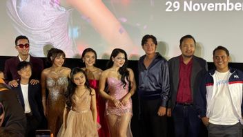 asia Sugar Baby, Adipati Dolken : Pas seulement sur l'intimité