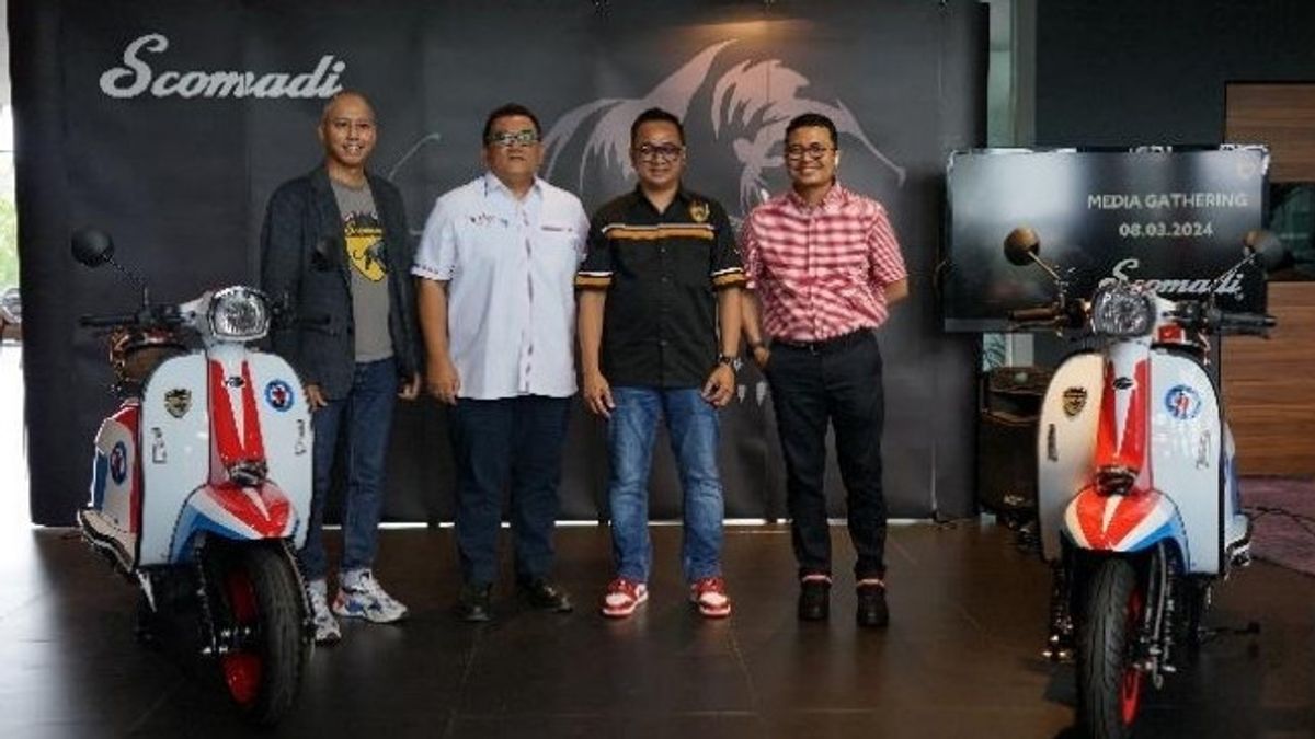 Scomadi remet l’unité Perdana Tourismo Technica 200w 'The Who' à ses clients