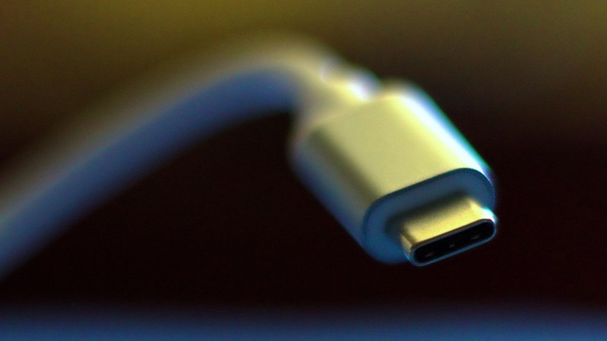 Apple Forced To Follow EU Rules Use USB-C As A Power Fill For IPhones