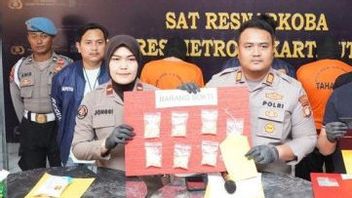 Police Call Hundreds Of RR Logo Ecstasy Made In The Netherlands