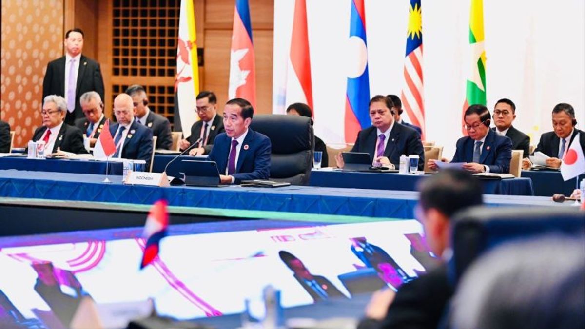 Jokowi Ajak Kemitraan ASEAN-Jepang Selesaikan Konflik Myanmar