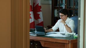 カナダは初めて女性を国防参謀総長に任命