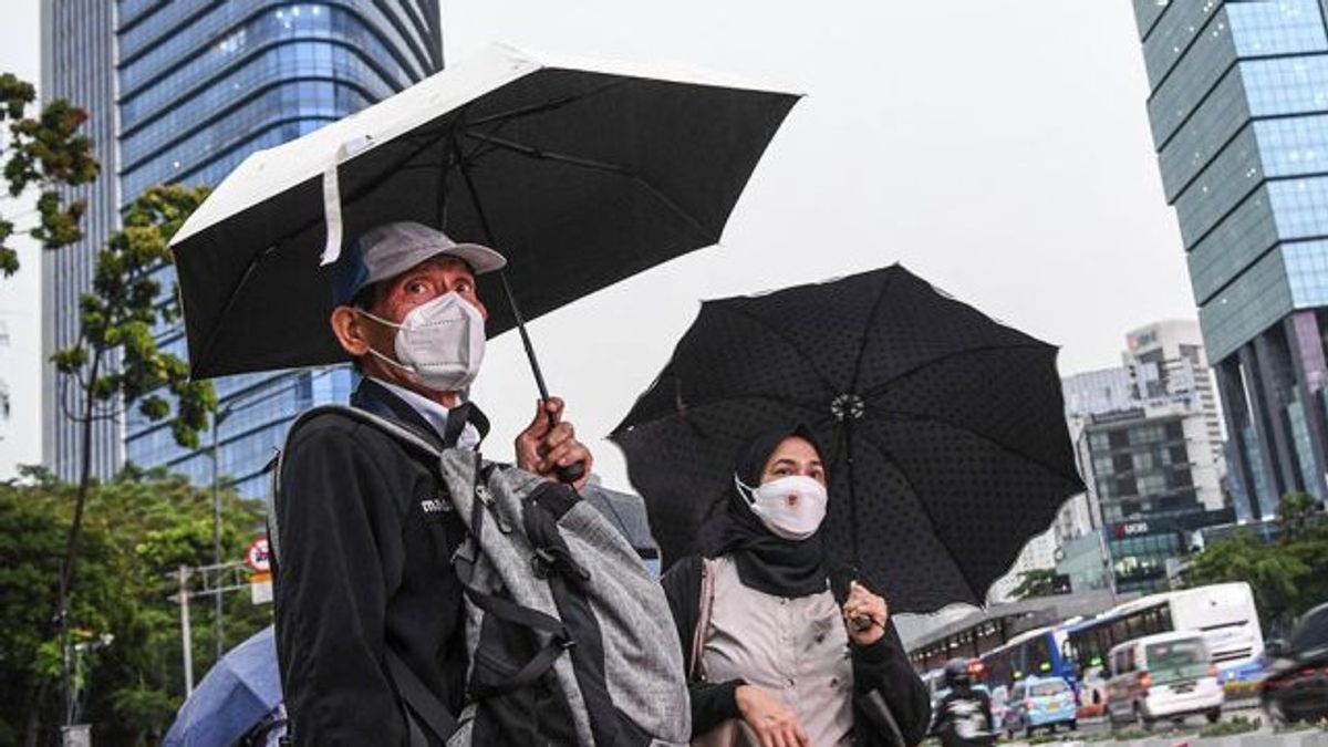 10月30日(水)の天気、東ジャカルタと南ジャカルタは雨が降ります